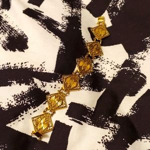 Vintage gold bracelet